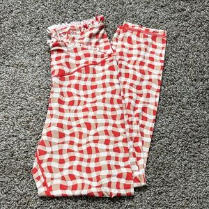 Aerie Red and Cream Patterned Leggings